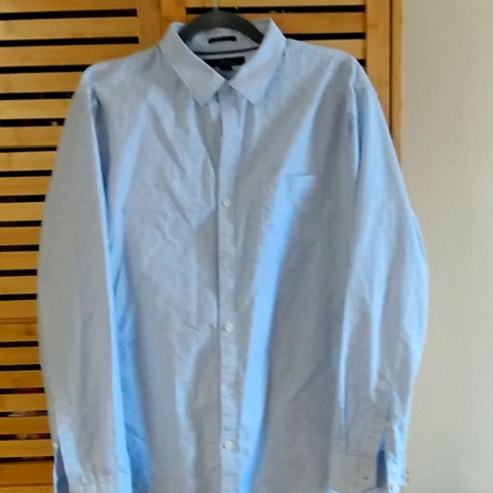 Blue stich pattern shirt